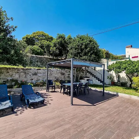 Encosta Santa Luzia - House With Private Pool And Centre Views