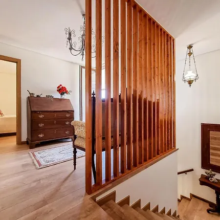Encosta Santa Luzia - House With Private Pool And Centre Views